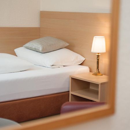 Comfort Garni Stadtzentrum Hotel Билефельд Номер фото