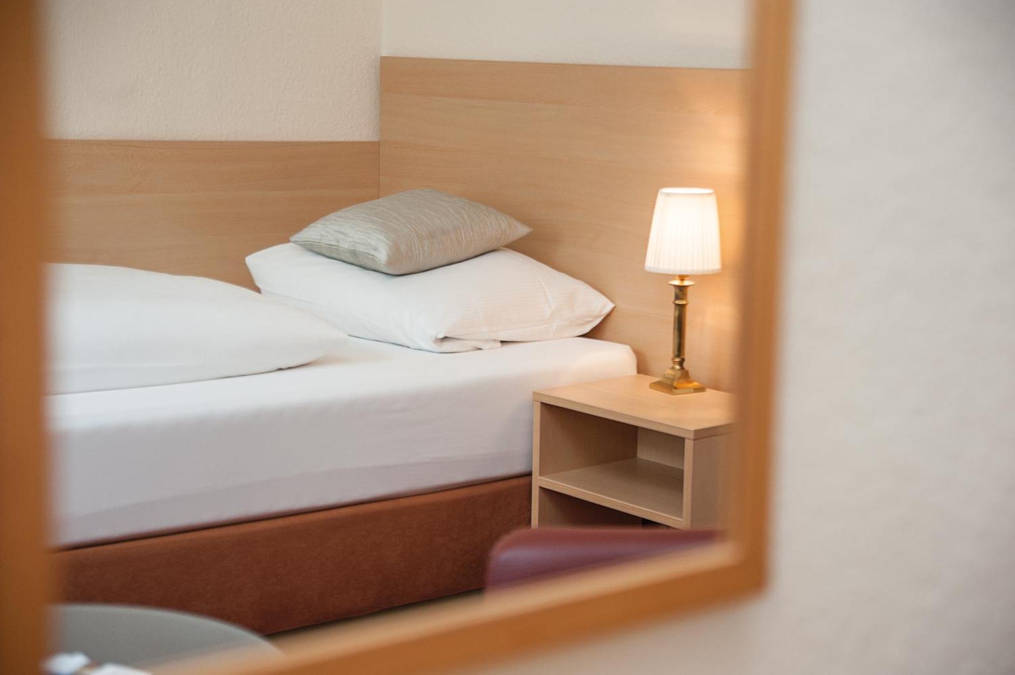 Comfort Garni Stadtzentrum Hotel Билефельд Номер фото